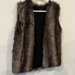 Zara Faux Fur Vest in Dark Gray